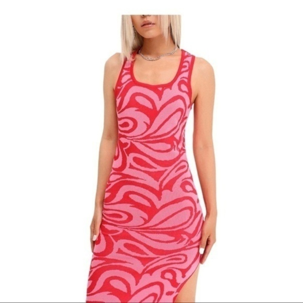 - Women's Sleeveless Sexy Maxi Dress